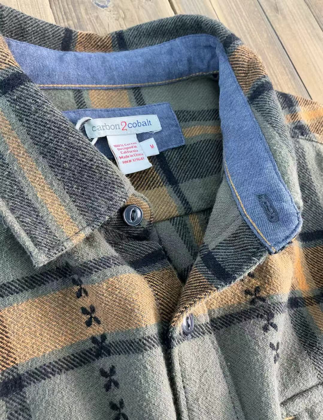 Men’s Relaxed Fit Shirt